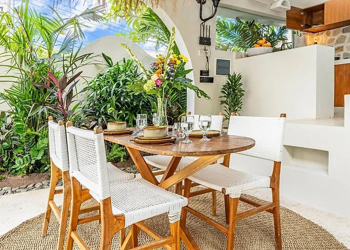 Casa Toledo Lux Designed 1 Bedroom - Kerobokan